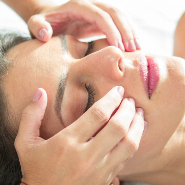 Drenagem linfática Facial