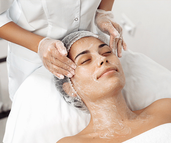 Limpeza de Pele com Peeling de Diamante